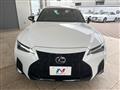 2021 Lexus IS