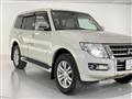 2014 Mitsubishi Pajero