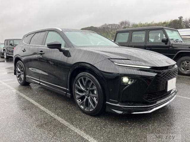 2025 Toyota Crown Estate