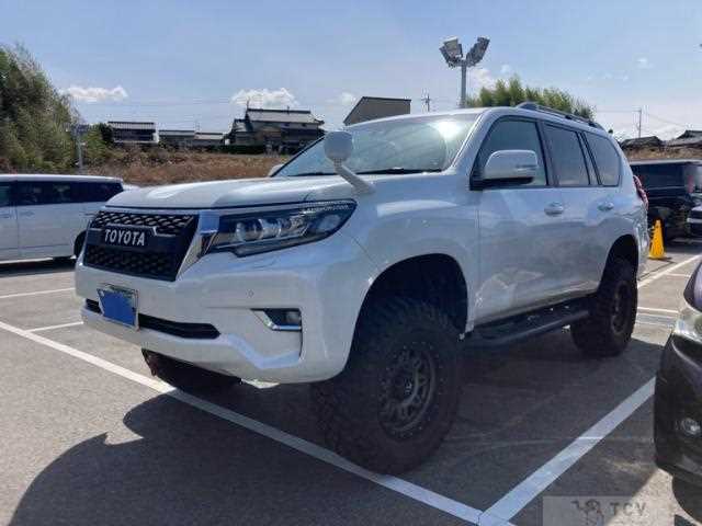 2018 Toyota Land Cruiser Prado