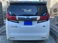 2016 Toyota Alphard Hybrid