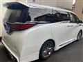2023 Toyota Alphard Hybrid