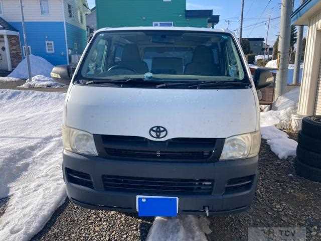 2006 Toyota Hiace Van