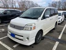 2007 Toyota Voxy