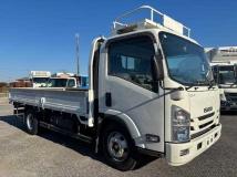 2020 Isuzu Elf Truck