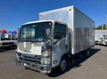 2016 Isuzu Elf Truck