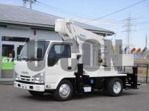 2017 Isuzu Elf Truck