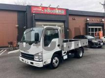 2013 Isuzu Elf Truck