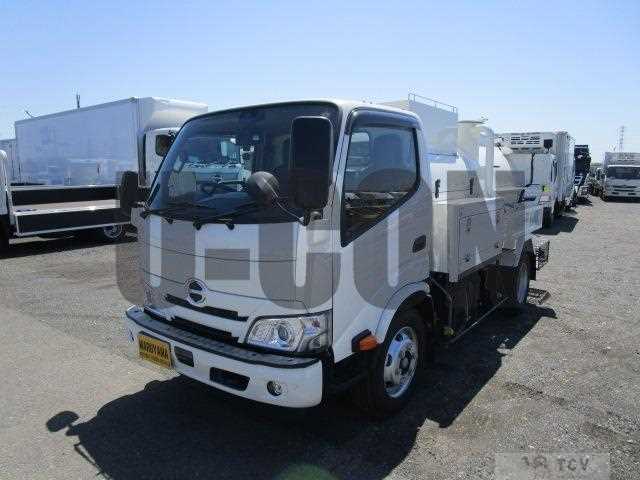 2025 Hino Dutro