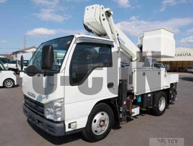 2011 Isuzu Elf Truck