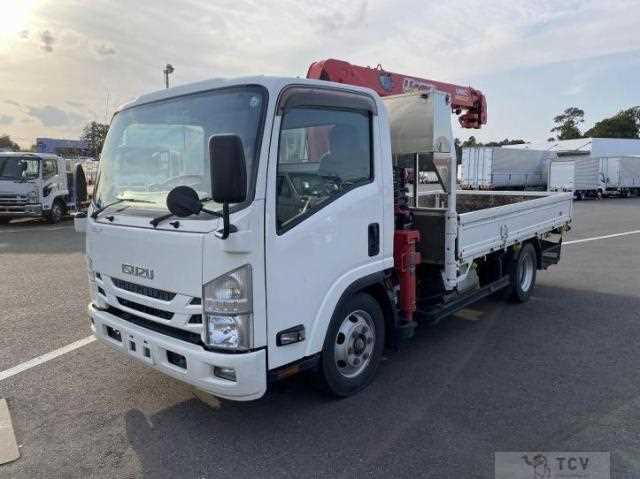 2016 Isuzu Elf Truck