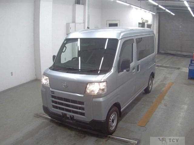2024 Daihatsu Hijet Cargo
