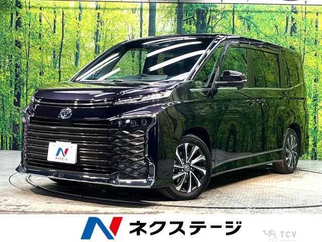 2022 Toyota Voxy