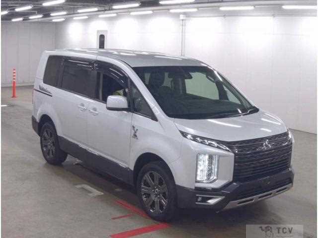 2023 Mitsubishi Delica D5