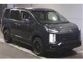 2023 Mitsubishi Delica D5