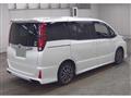 2015 Toyota Noah