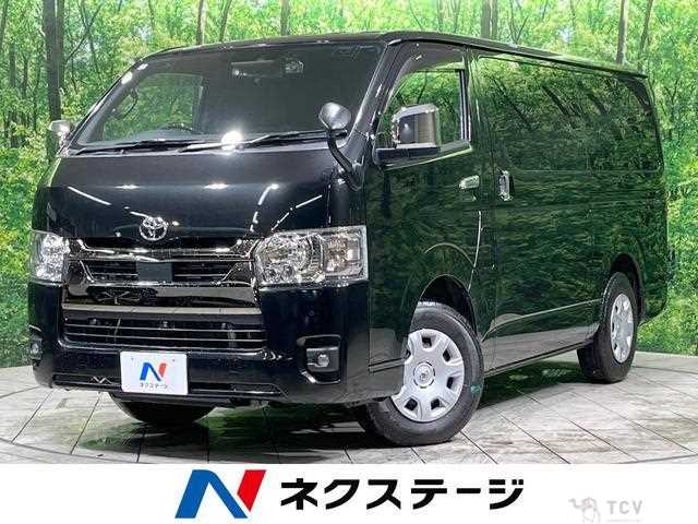 2022 Toyota Hiace Van