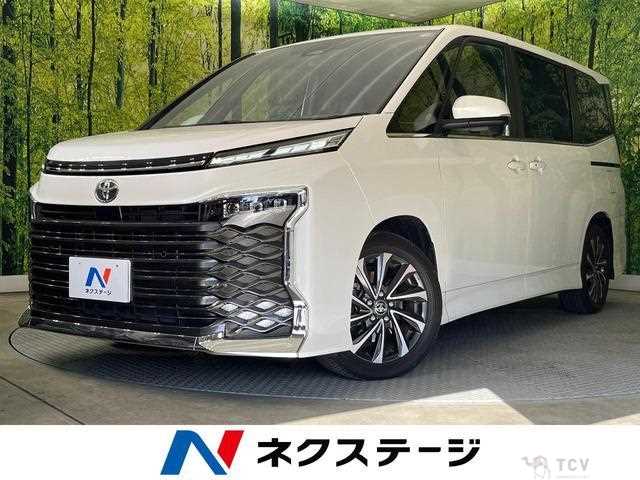 2023 Toyota Voxy