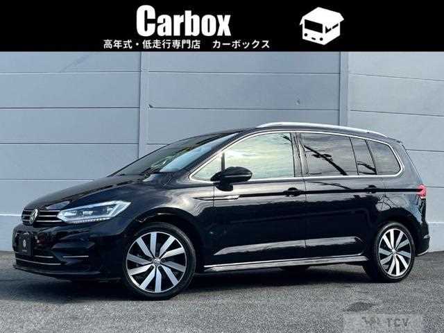 2021 Volkswagen Golf Touran