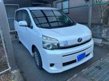 2011 Toyota Voxy