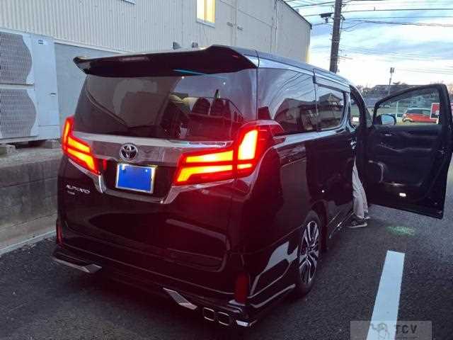 2022 Toyota Alphard G
