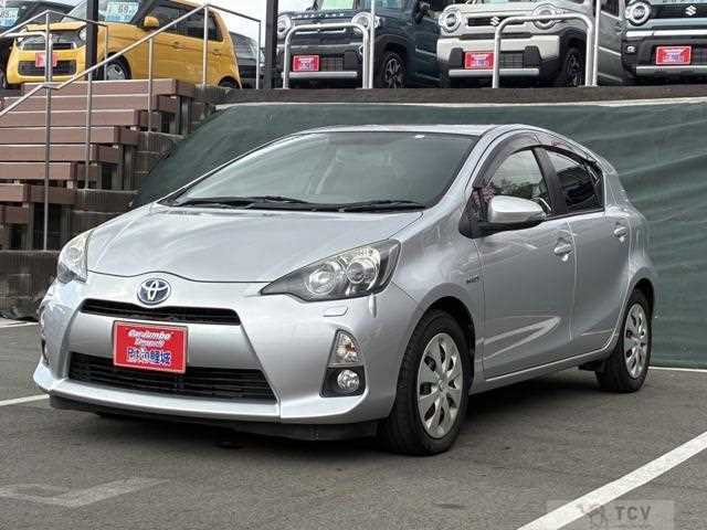 2012 Toyota AQUA