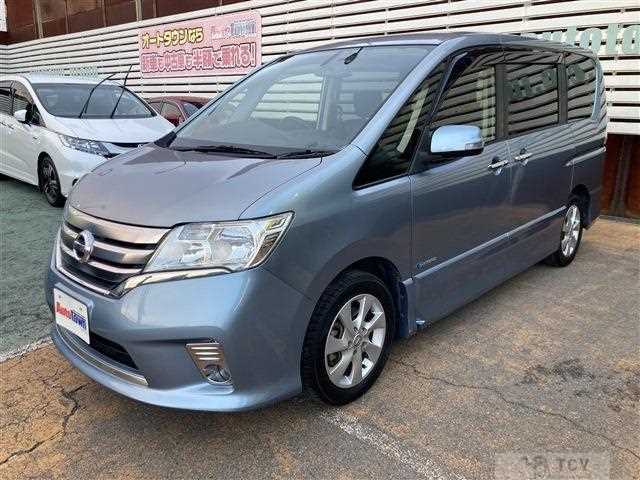 2013 Nissan Serena