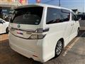 2013 Toyota Vellfire