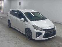 2015 Toyota PRIUS α