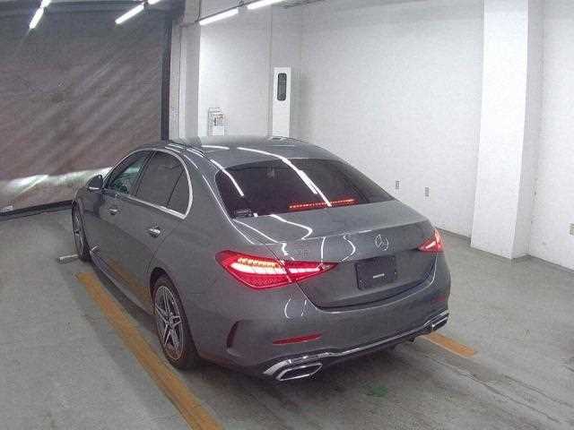 Mercedes-Benz C-Class 2023 — миниатюра 3