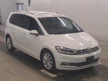2016 Volkswagen Golf Touran