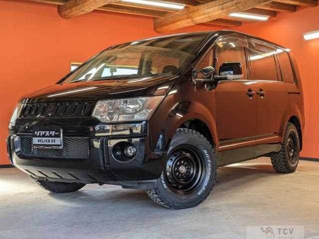 2009 Mitsubishi Delica D5