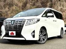 2016 Toyota Alphard Hybrid