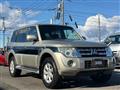 2012 Mitsubishi Pajero