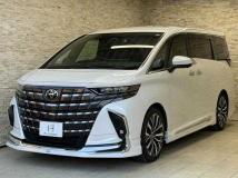 2023 Toyota Alphard Hybrid