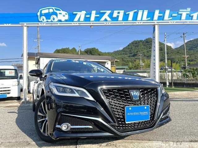 2018 Toyota Crown Hybrid