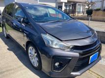 2016 Toyota PRIUS α