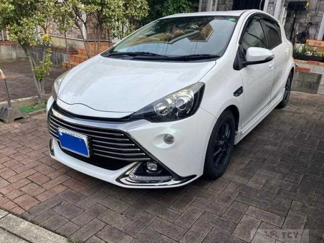 2017 Toyota AQUA