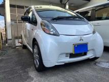 2008 Mitsubishi i