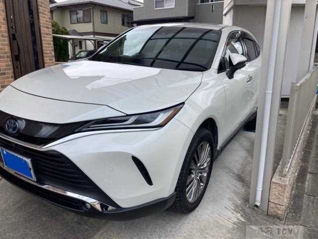 2022 Toyota Harrier Hybrid