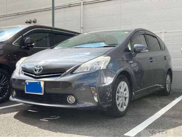 2012 Toyota PRIUS α