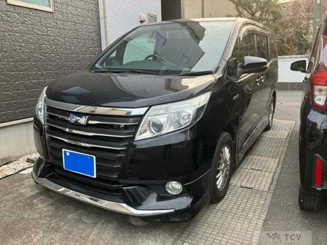 2014 Toyota Noah
