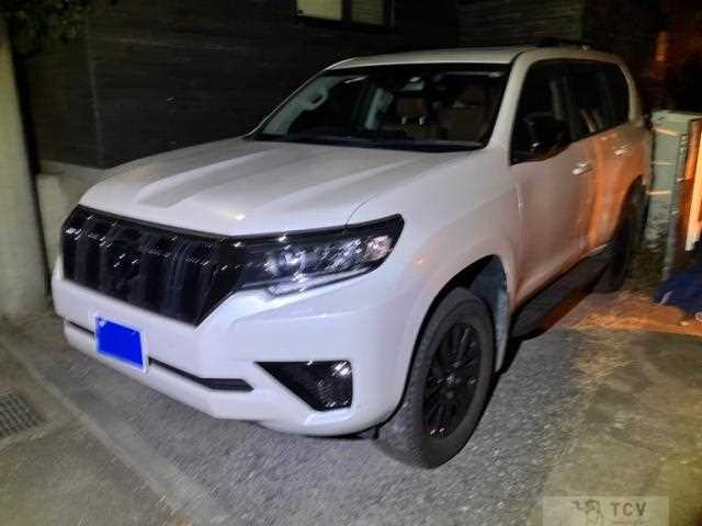 2022 Toyota Land Cruiser Prado