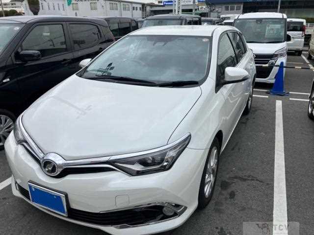 2015 Toyota Auris