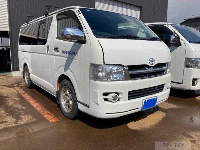 2006 Toyota Hiace Van