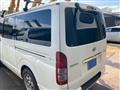 2006 Toyota Hiace Van