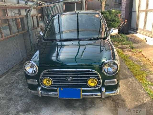 2002 Daihatsu Miragino