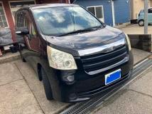 2007 Toyota Noah