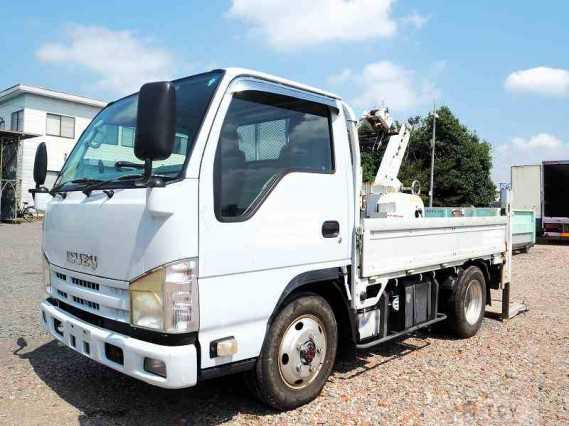2010 Isuzu Elf Truck