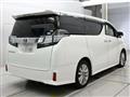 2015 Toyota Vellfire